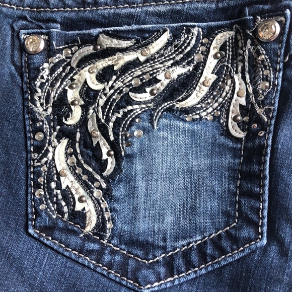 Miss Me Jeans - Picture 5 of 12